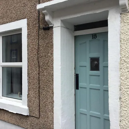 Holiday home 2 Bedroom Terrace On Edge Of Lake District *